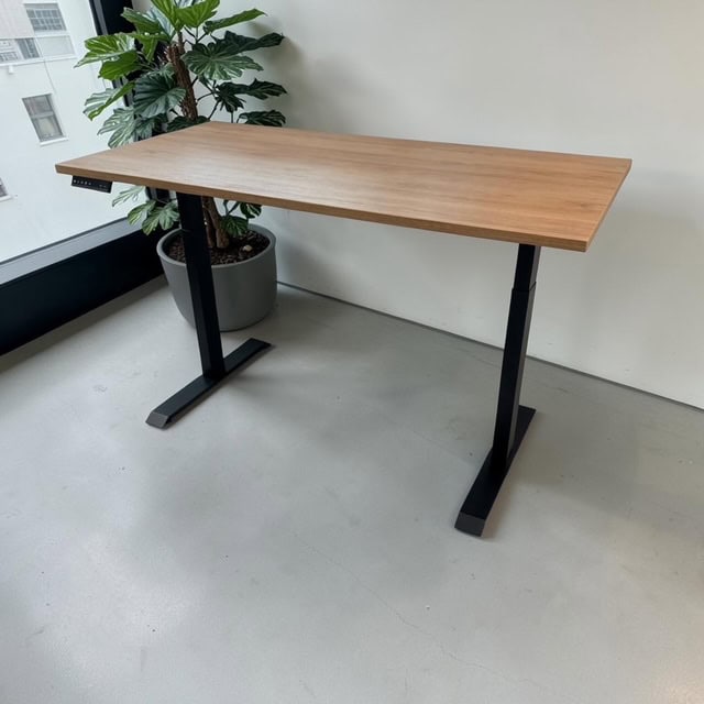 Altier - Bureau ajustable Électrique